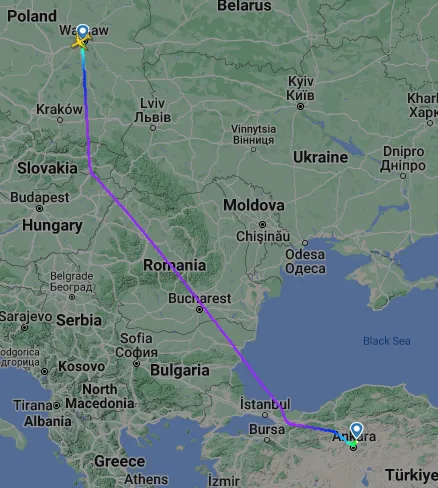 Map comparing a straight-line route with the actual flown route